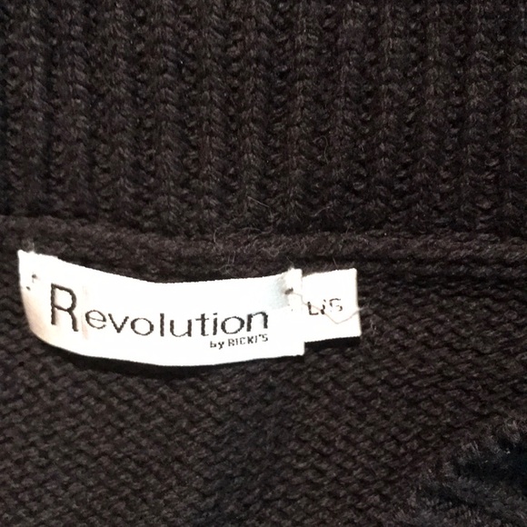 🎱Revolution Sweater🎱 - Picture 4 of 4